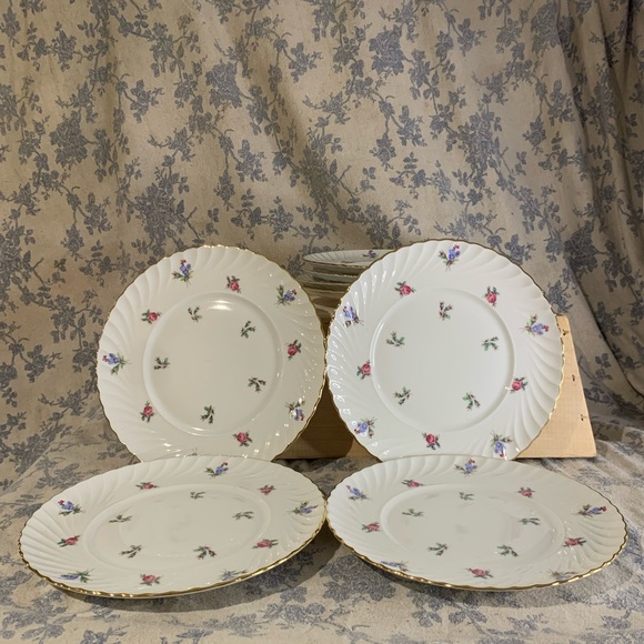 VTG 1950s Set of 8 Royal Tettau Dresden Flowers Salad Plates Gold Trim - Picture 7 of 12